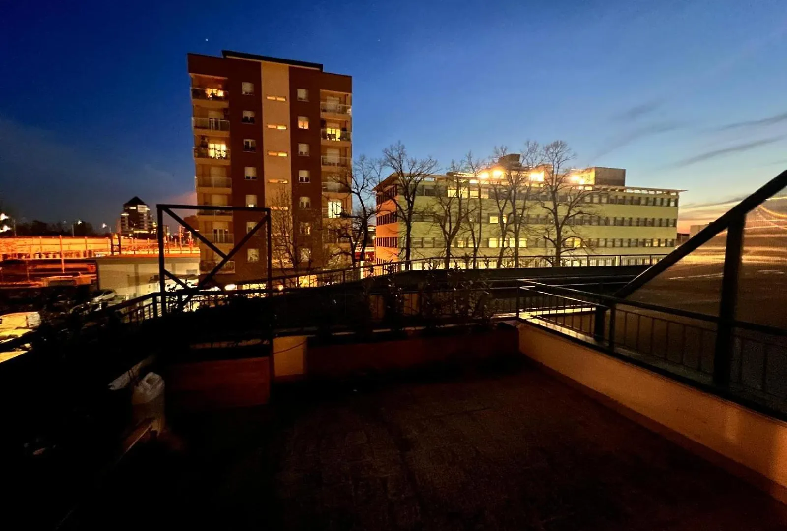 Easy Station Apartment بريشا إيطاليا